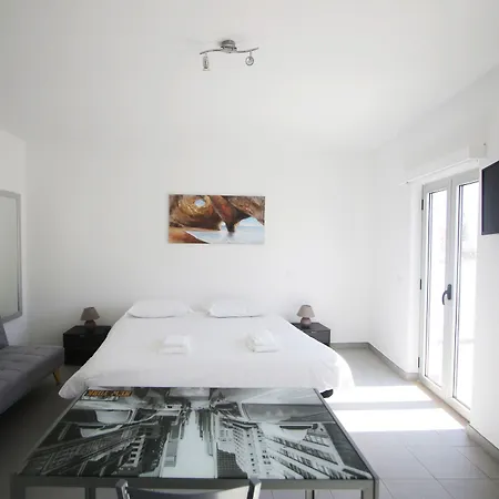 Casa de hóspedes Lovely Swan 3*